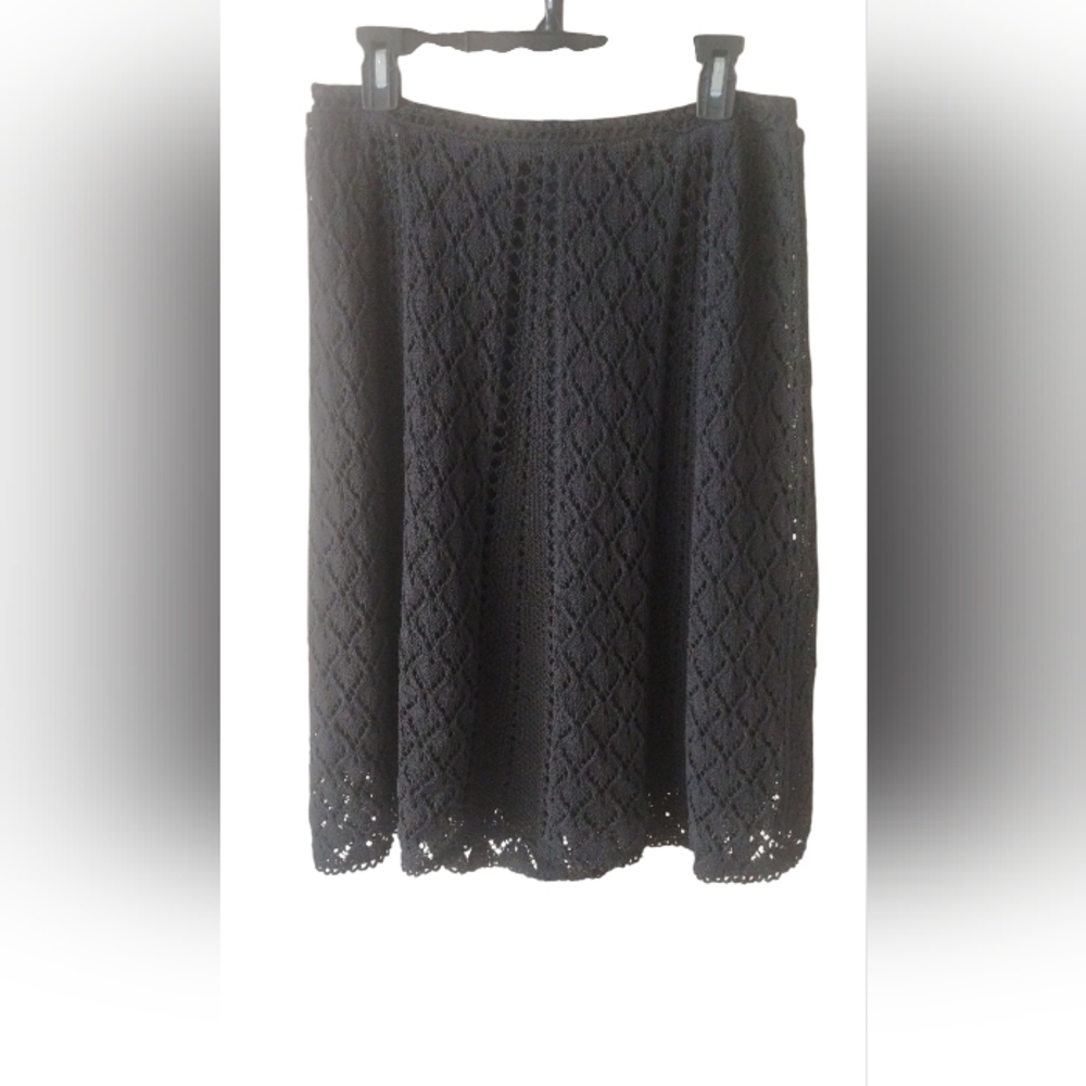 LOFT Petites Black Lace Crochet Skirt With Lining Elastic Waist Skirt Size 12